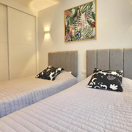 Apartment 3 Bed In Casa Banderas